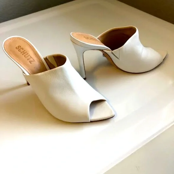 SCHUTZ Trudy Stiletto Peep-Toe White Leather Mules 7.5 MSRP $180